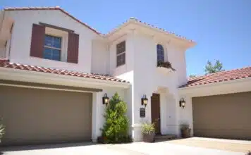 Comment choisir son assurance pour un prêt immobilier : critères et conseils