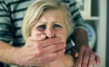 Quelles sont les différentes formes de maltraitance des personnes âgées ?