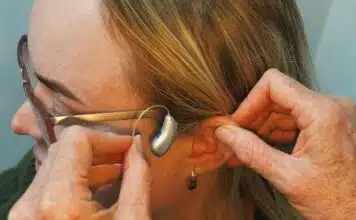 Santé auditive chez les seniors : L’importance de trouver un audioprothésiste près de chez soi audioprothèse